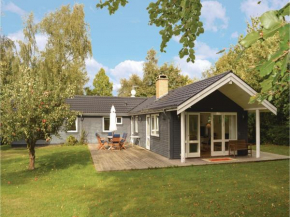 Holiday home Ahorn Allé